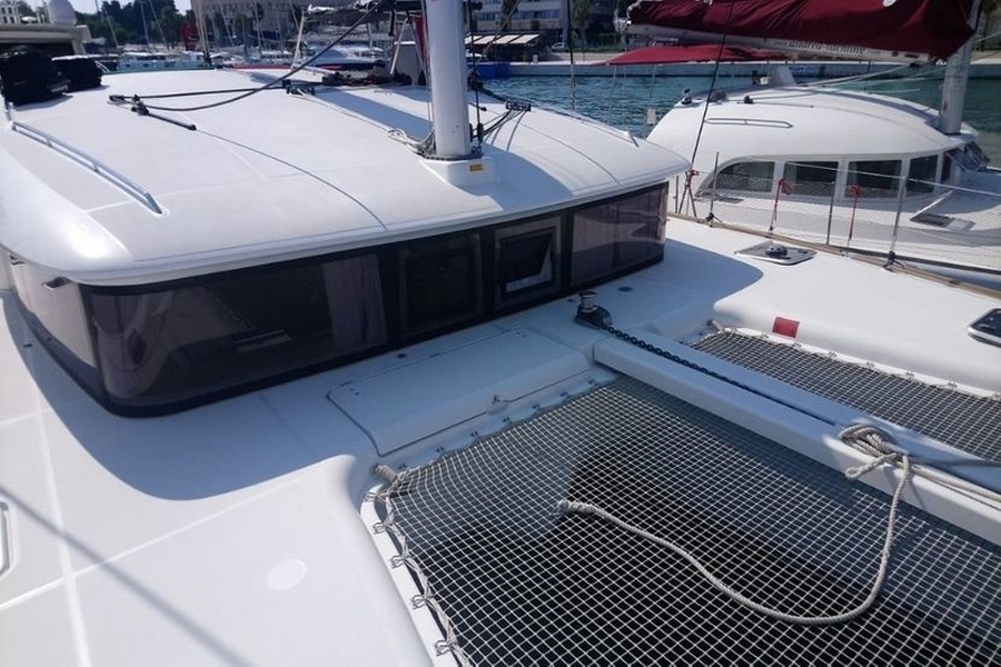 Lagoon 400 S2 - 4 + 2 cab. — photo 14