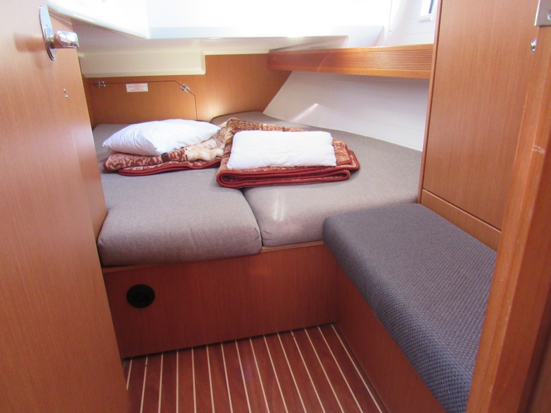 Bavaria Cruiser 40 — photo 14