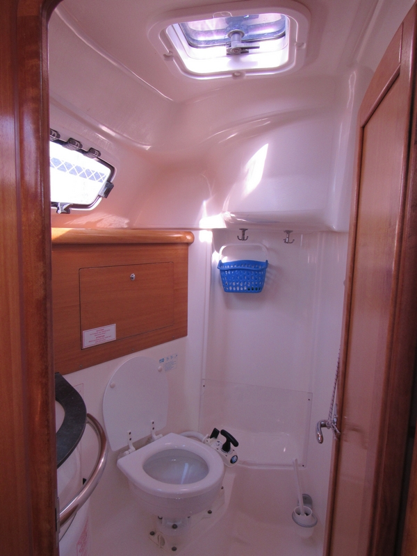 Bavaria 31 Cruiser — photo 13