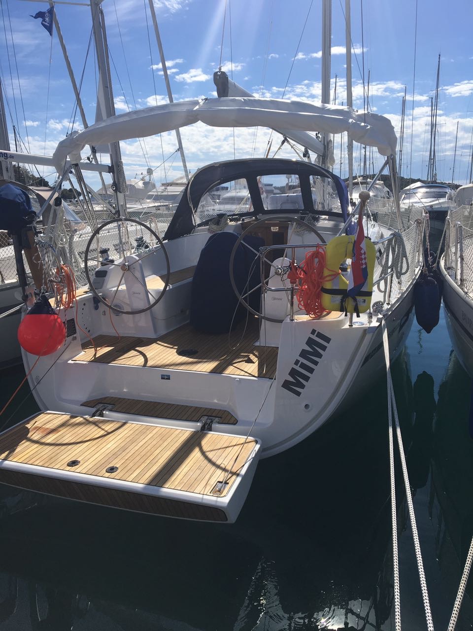 Bavaria Cruiser 37 - 3 cab. — photo 1