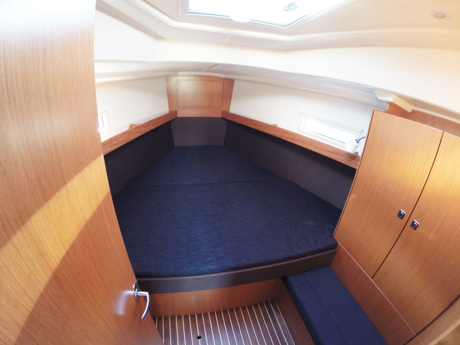 Bavaria Cruiser 37 - 3 cab. — photo 8
