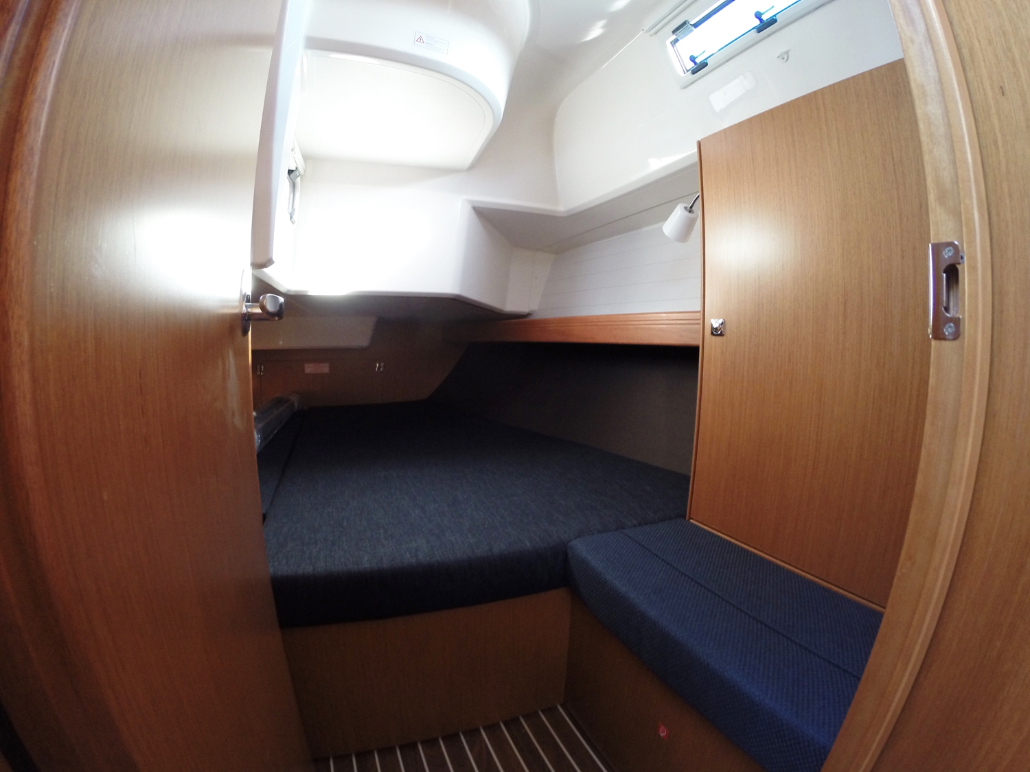 Bavaria Cruiser 37 - 3 cab. — photo 10