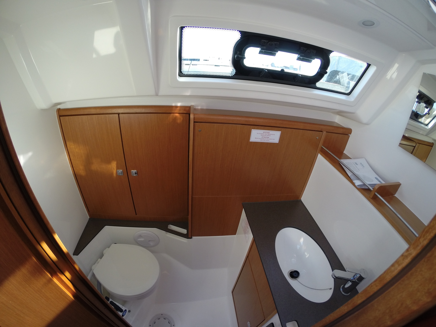 Bavaria Cruiser 37 - 3 cab. — photo 11