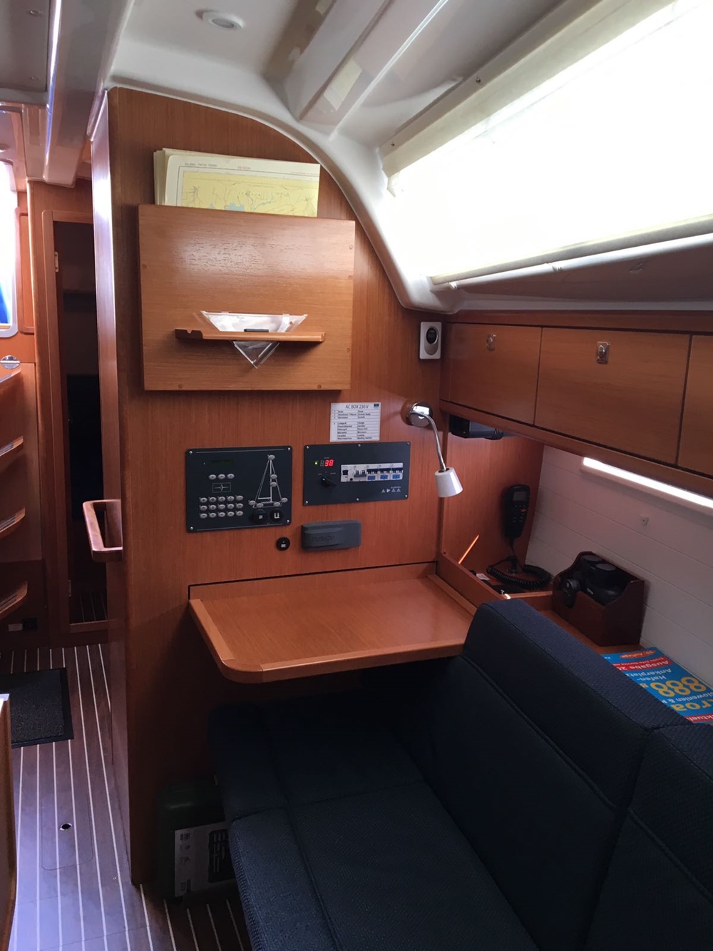 Bavaria Cruiser 37 - 3 cab. — photo 4