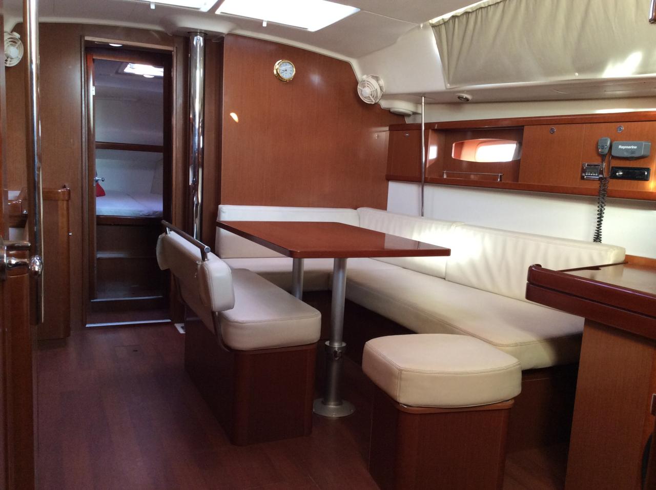Oceanis 43 — photo 9