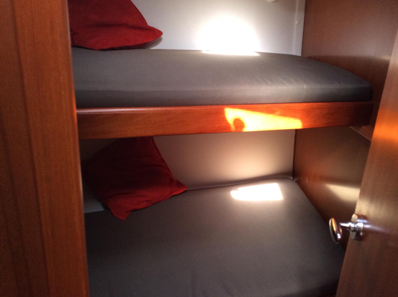 Oceanis 43 — photo 13