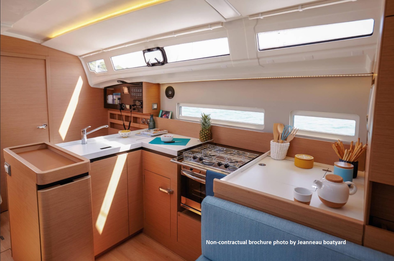 Sun Odyssey 410 - 3 cab. — photo 8