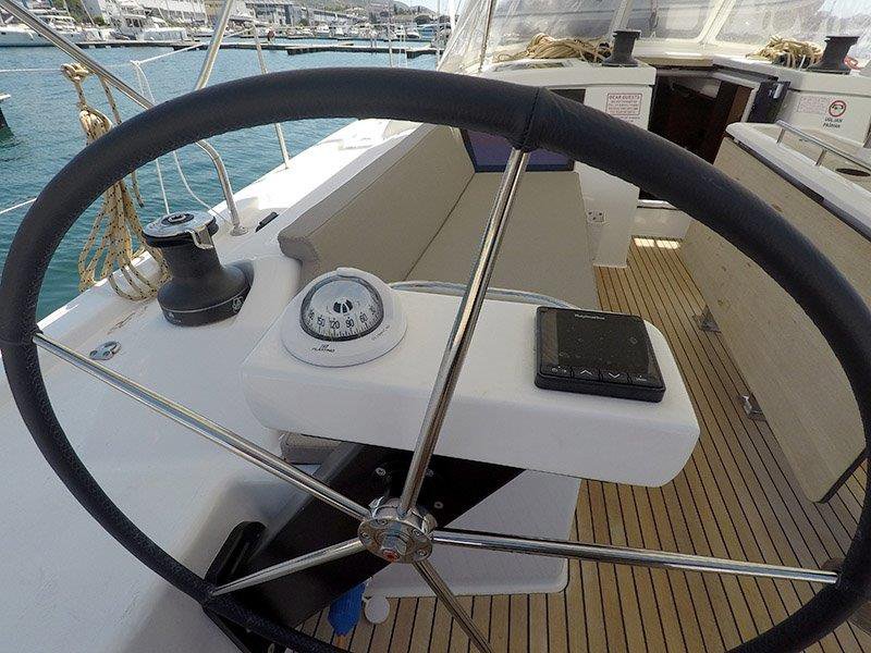 Dufour 430 GL — photo 8