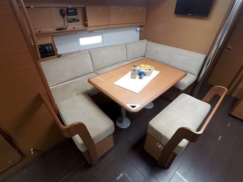Dufour 430 GL — photo 15