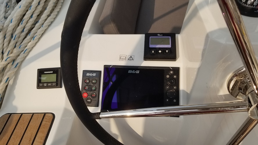 Oceanis 38.1 — photo 9