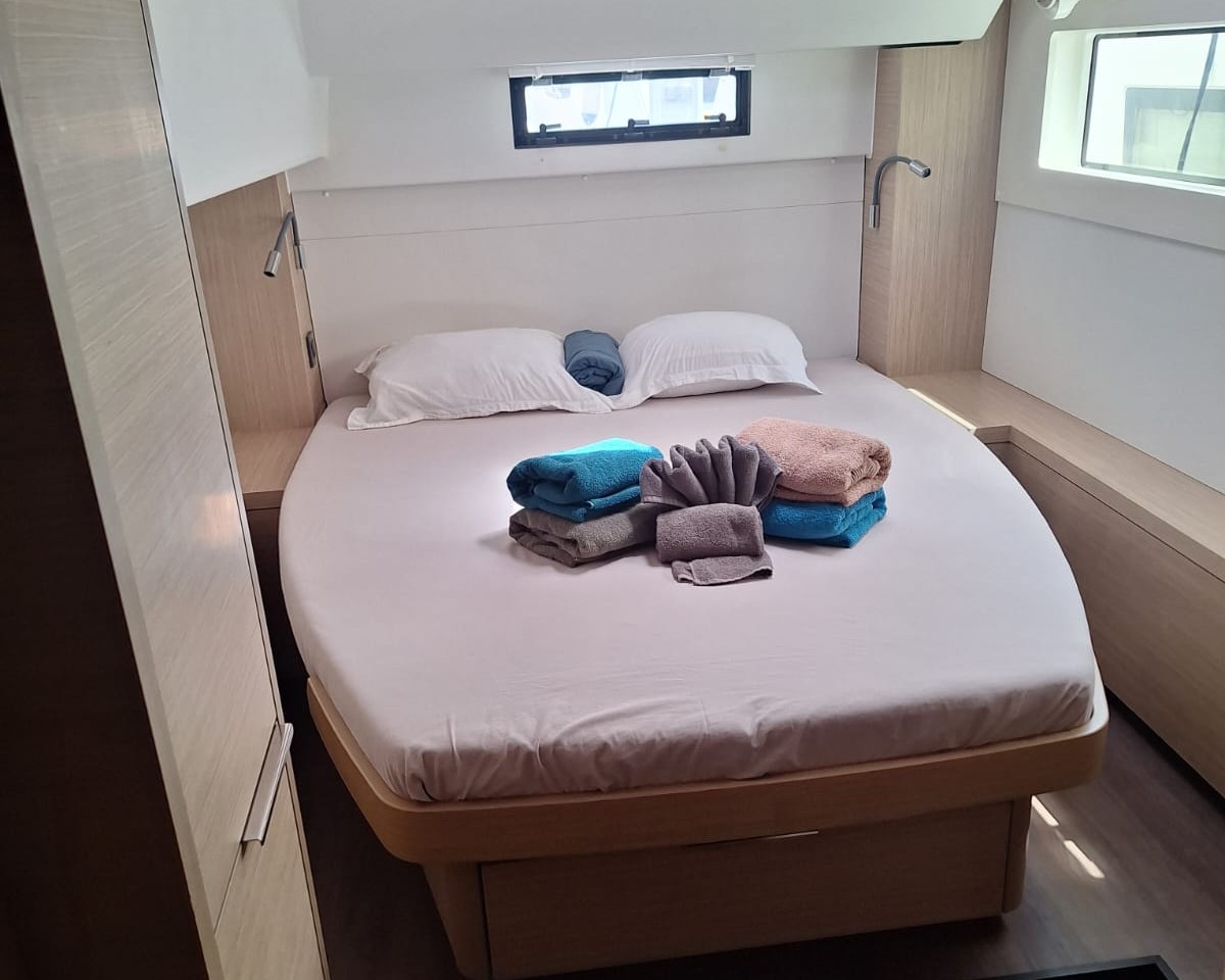 Lagoon 46 - 4 + 2 cab. — photo 9