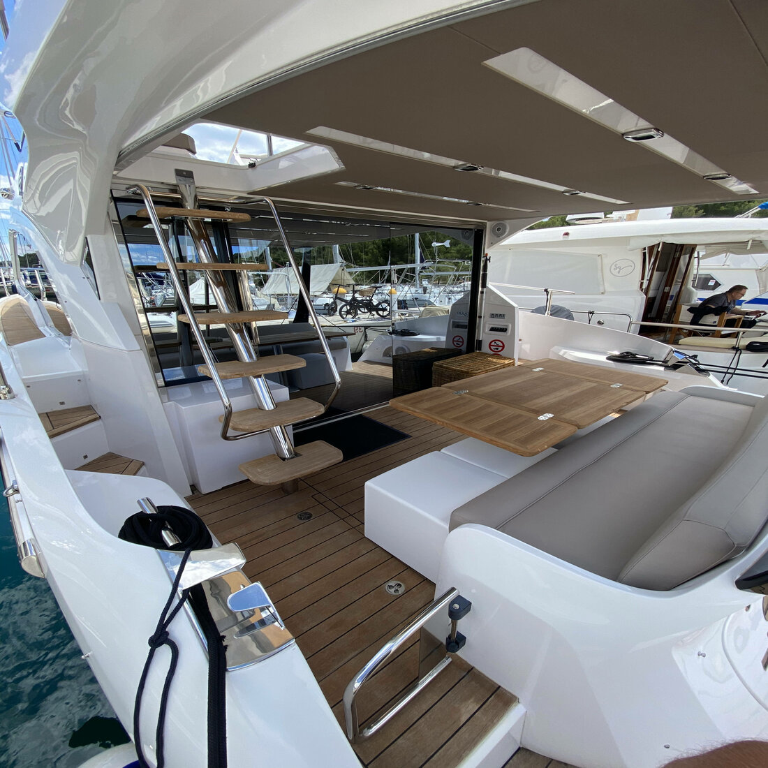 Sessa Fly 47 — photo 2