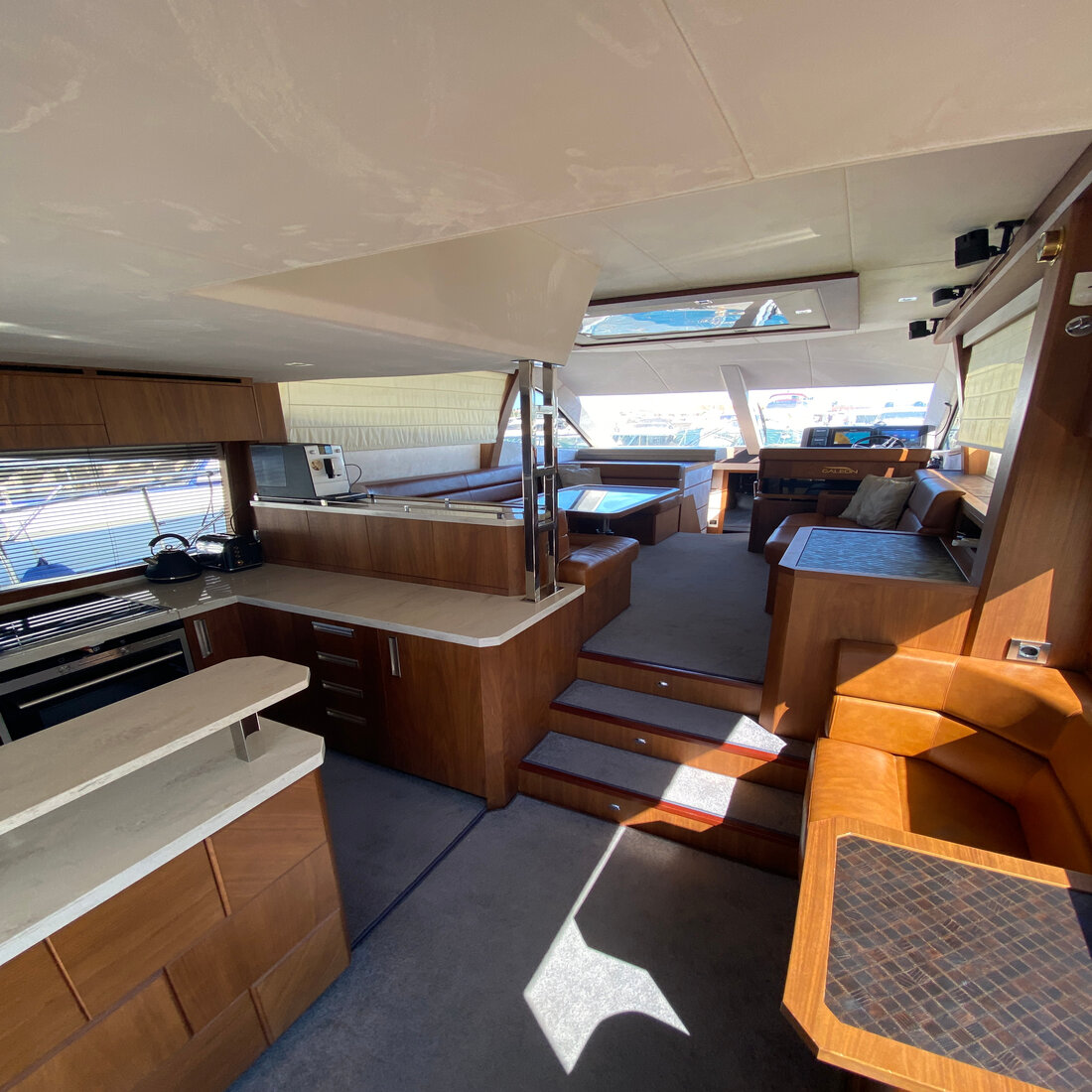 Galeon 550 Fly — photo 16