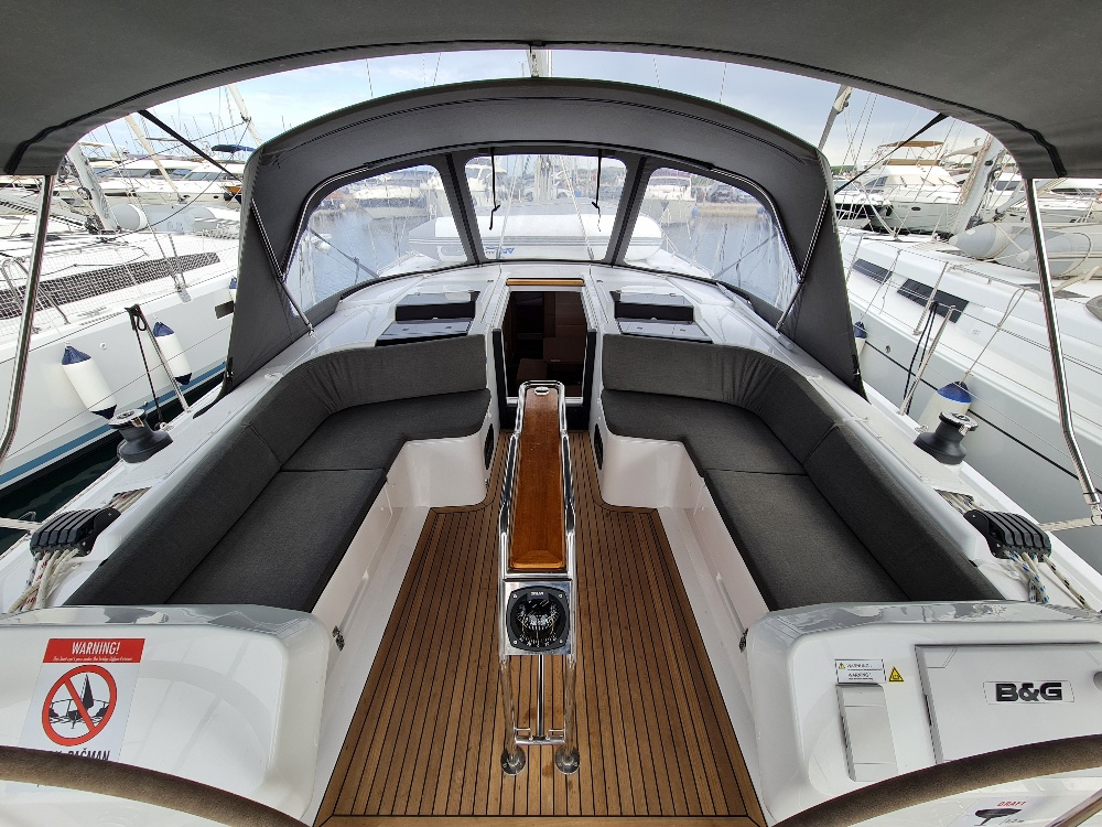 Hanse 458 — photo 3