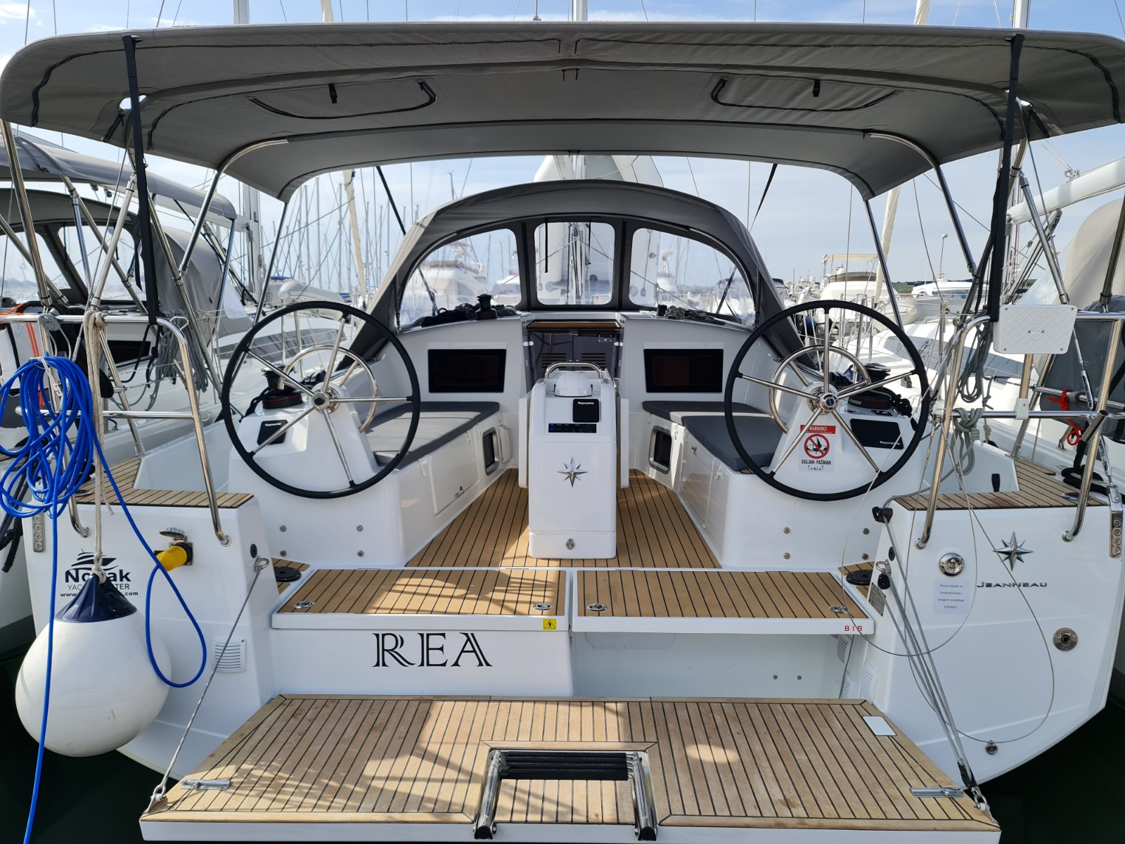 Sun Odyssey 410 - 3 cab. — photo 1