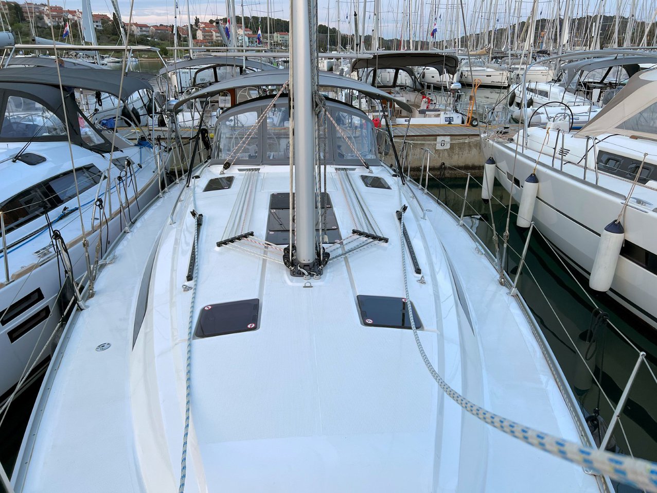 Bavaria Cruiser 41 - 3 cab. — photo 14