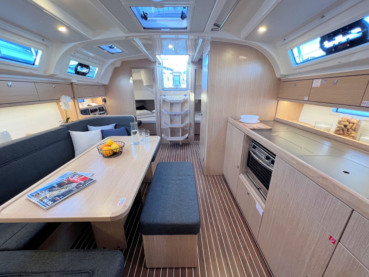Bavaria Cruiser 41 - 3 cab. — photo 23