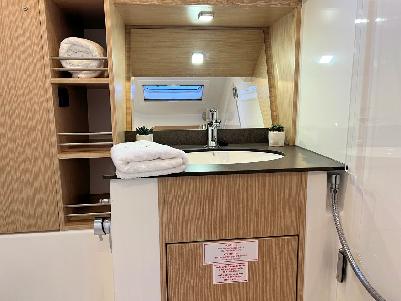 Bavaria Cruiser 41 - 3 cab. — photo 33
