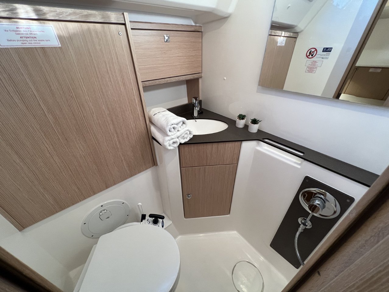 Bavaria Cruiser 46 - 4 cab. — photo 31