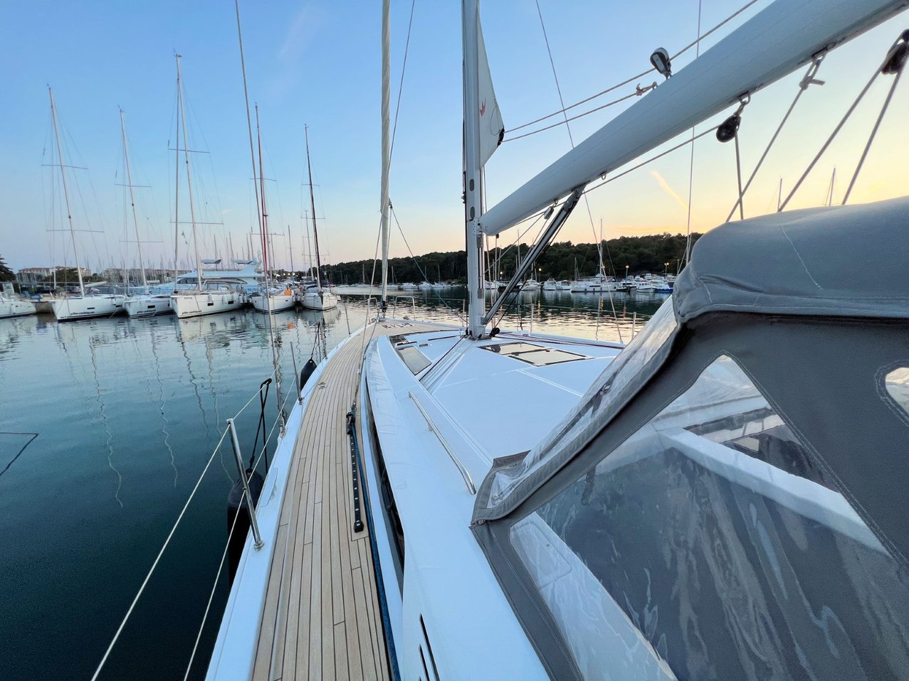 Oceanis 51.1 — photo 19