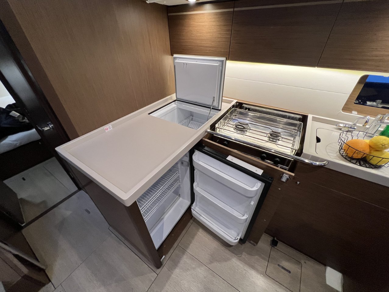 Oceanis 51.1 — photo 33