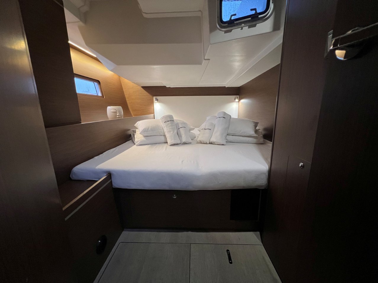 Oceanis 51.1 — photo 35