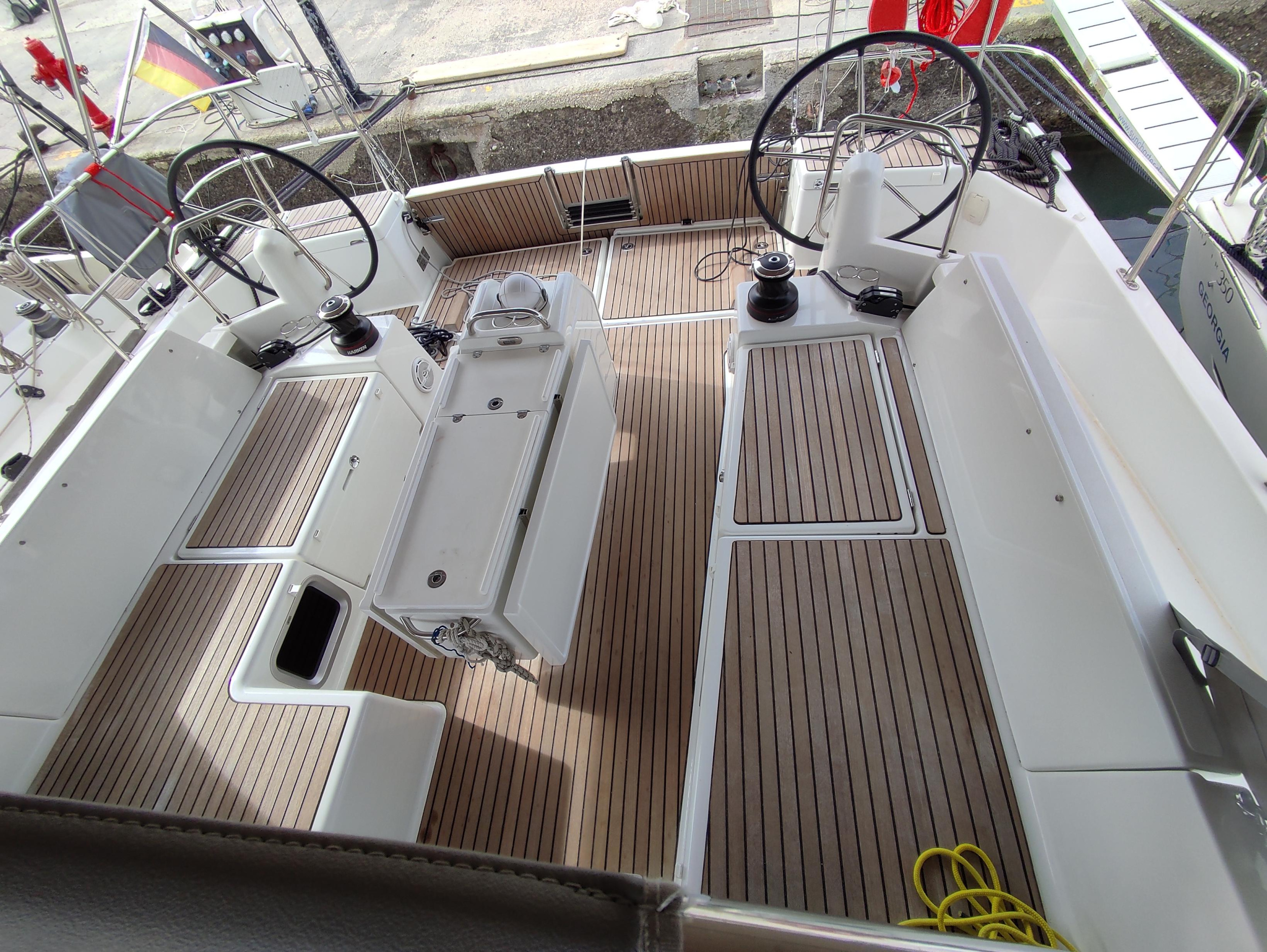 Sun Odyssey 490 - 5 + 1 cab. — photo 10