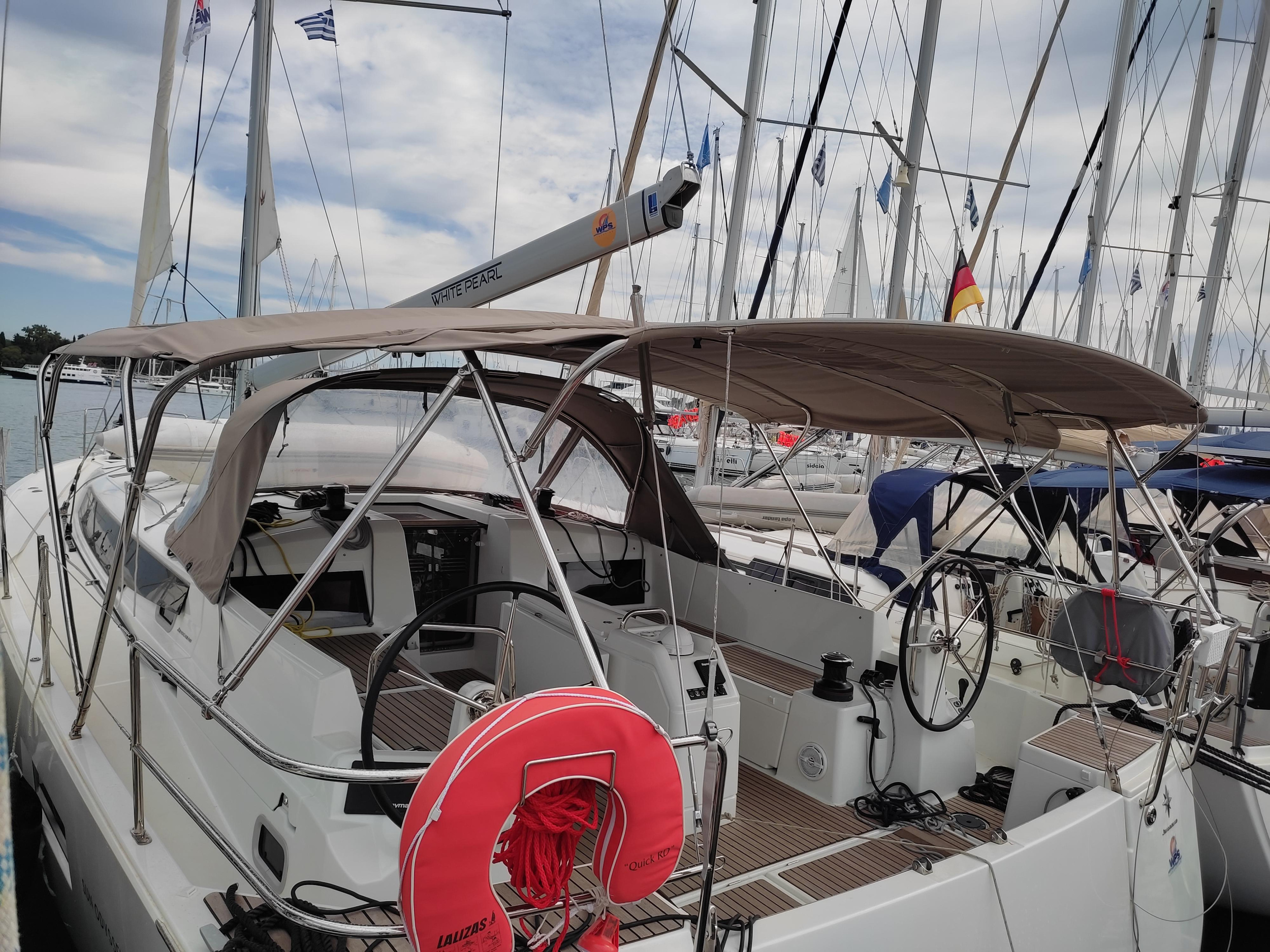 Sun Odyssey 490 - 5 + 1 cab. — photo 11