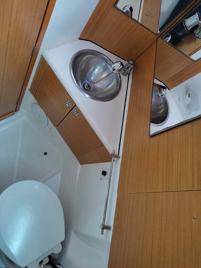 Sun Odyssey 44i - 3 cab. — photo 16