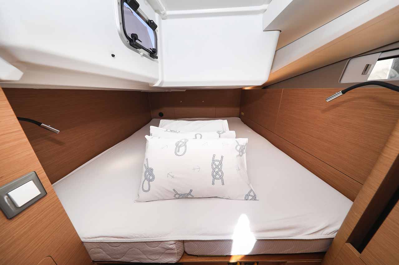 Sun Odyssey 440 - 3 cab. — photo 24