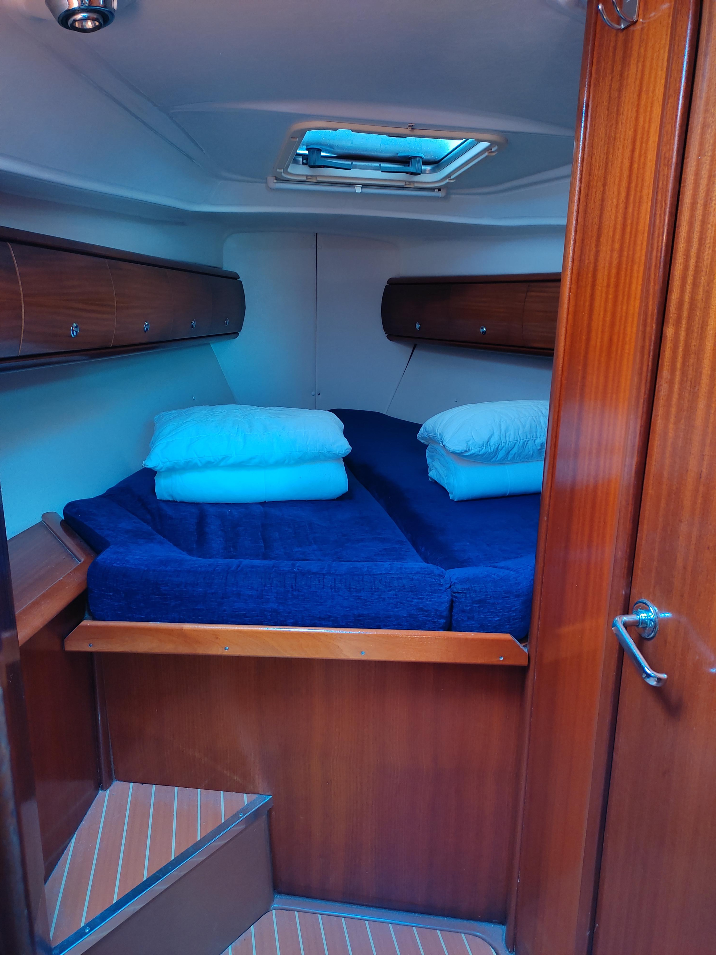 Bavaria 41 — photo 11
