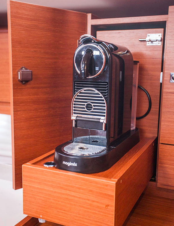 Dufour 460 GL — photo 12