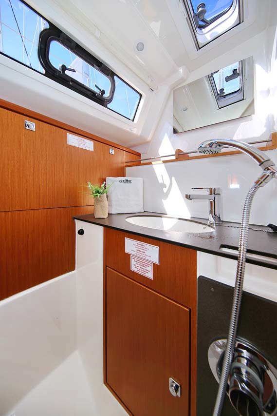 Bavaria Cruiser 37 - 3 cab. — photo 18