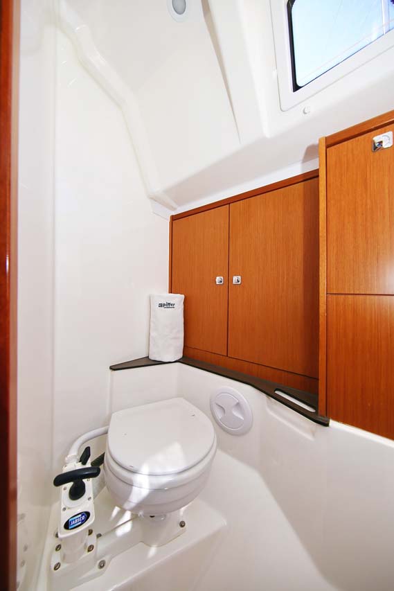 Bavaria Cruiser 37 - 3 cab. — photo 19