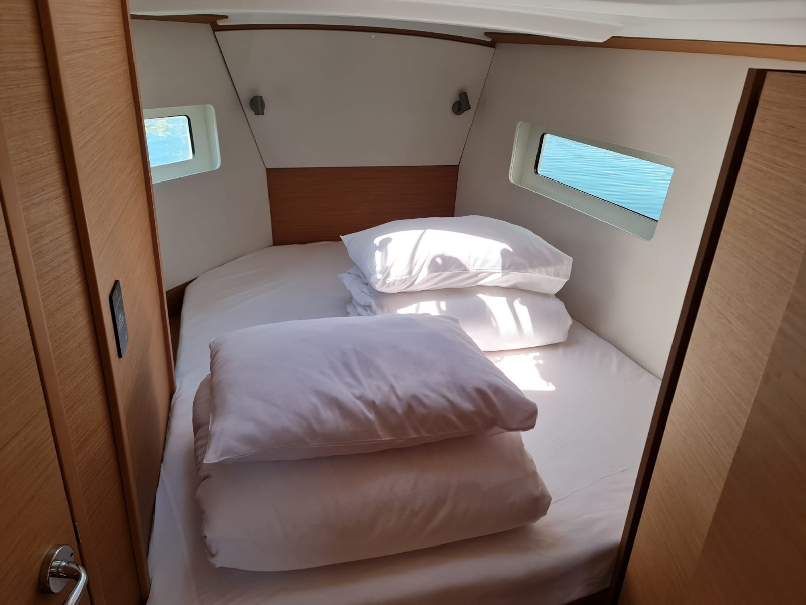 Sun Odyssey 380 - 3 cab. — photo 19