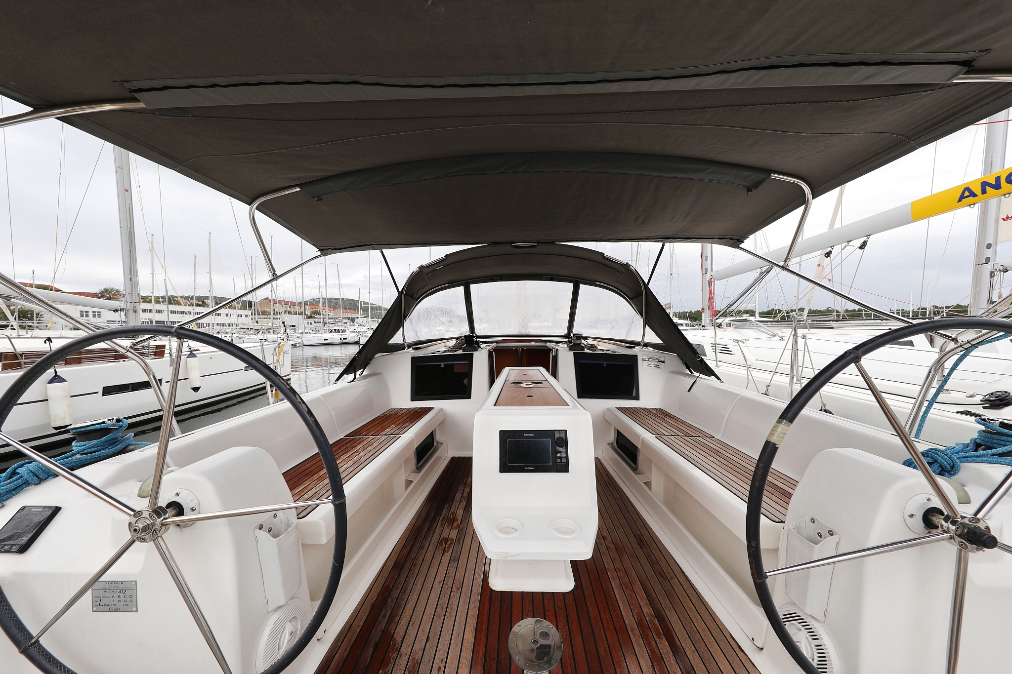 Dufour 412 GL — photo 28