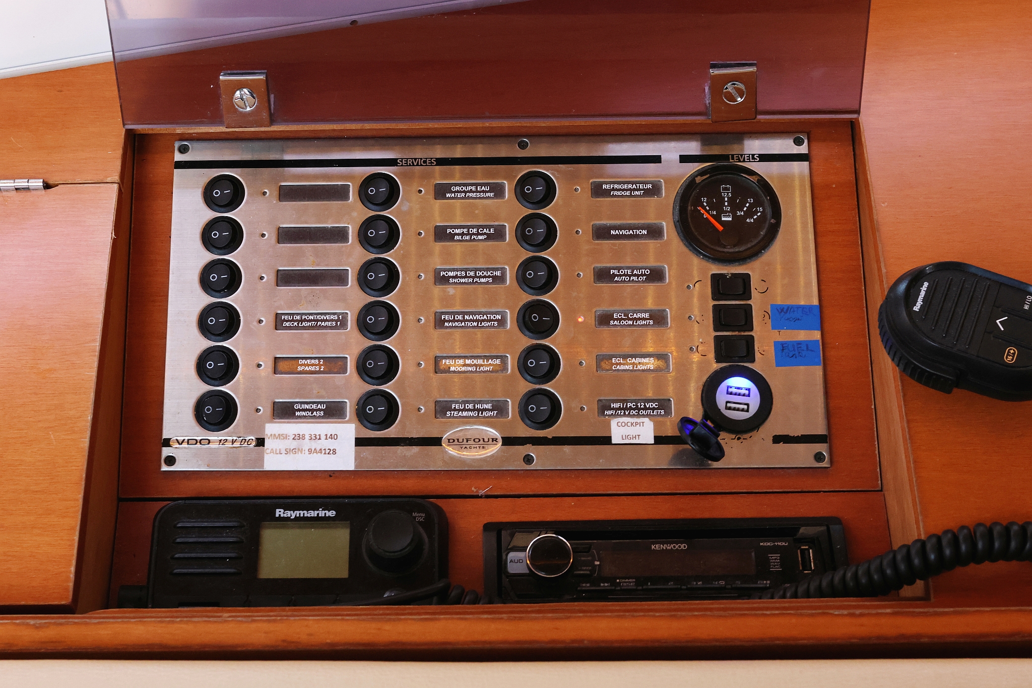 Dufour 412 GL — photo 19