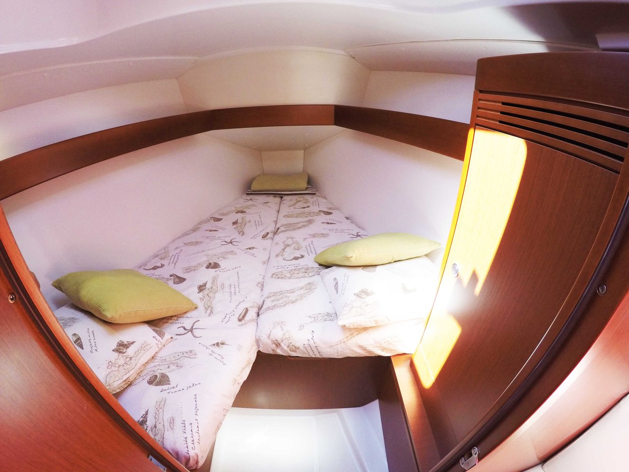 Oceanis 31 — photo 19