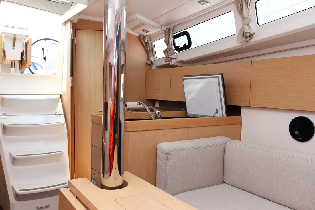Oceanis 35.1 — photo 8