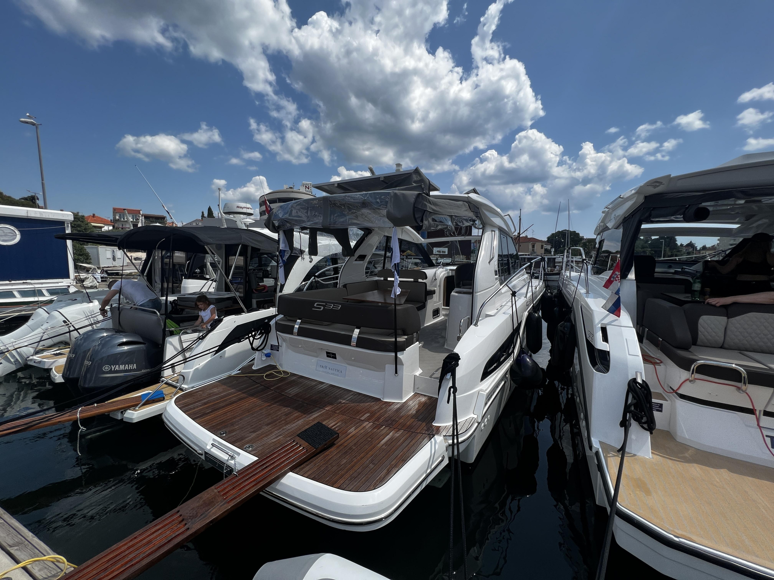 Bavaria 33 Sport HT — photo 3