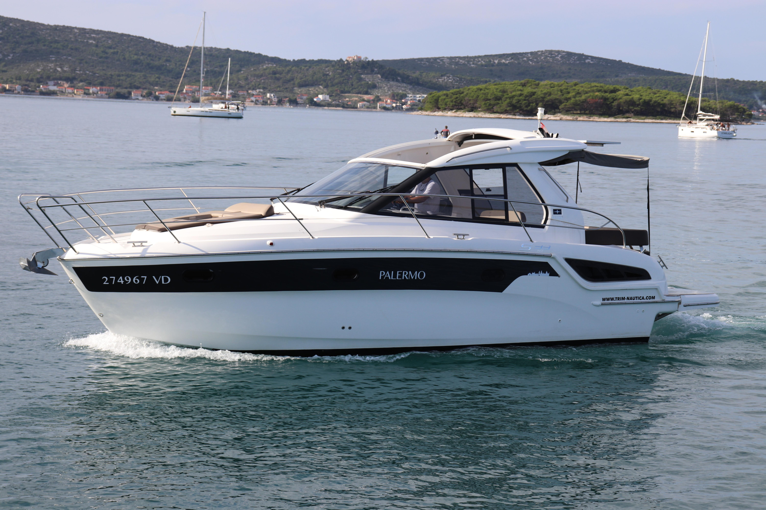 Bavaria 33 Sport HT — photo 5