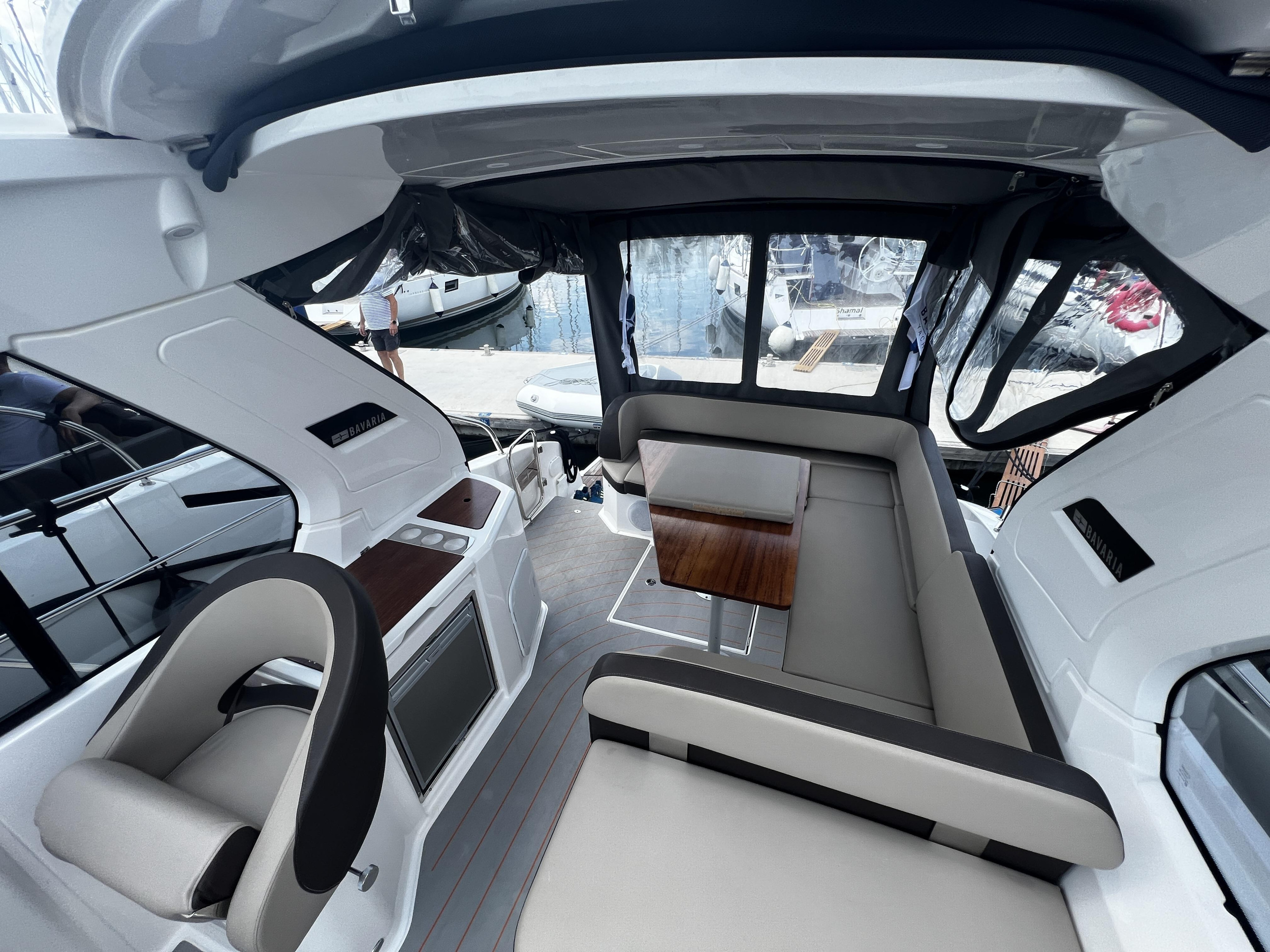 Bavaria 33 Sport HT — photo 6