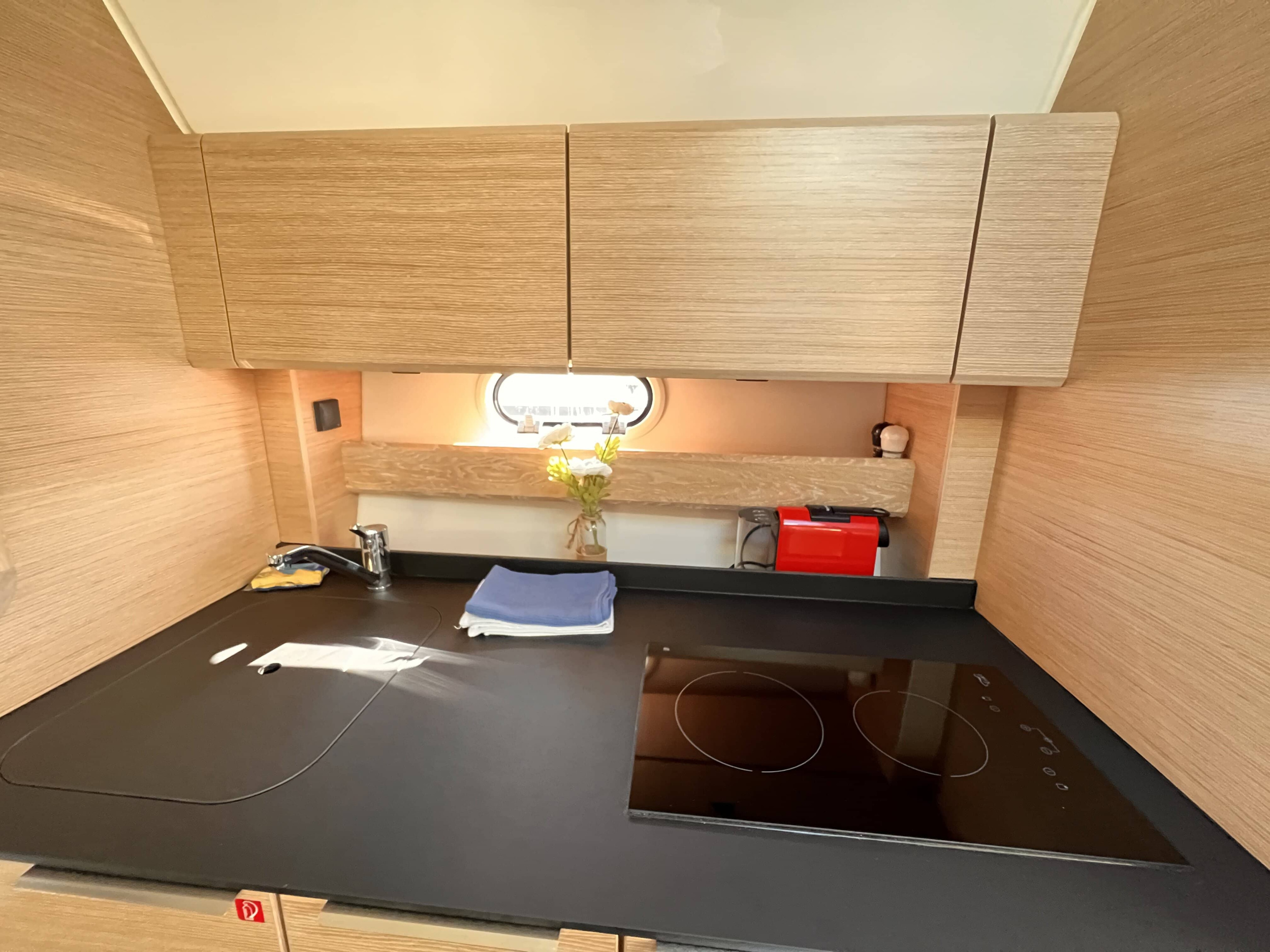 Bavaria 33 Sport HT — photo 13