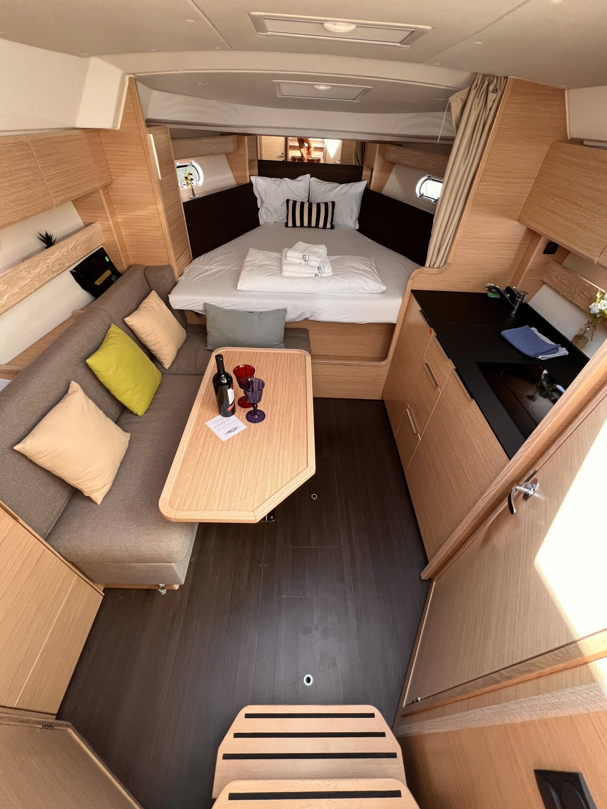 Bavaria 33 Sport HT — photo 14