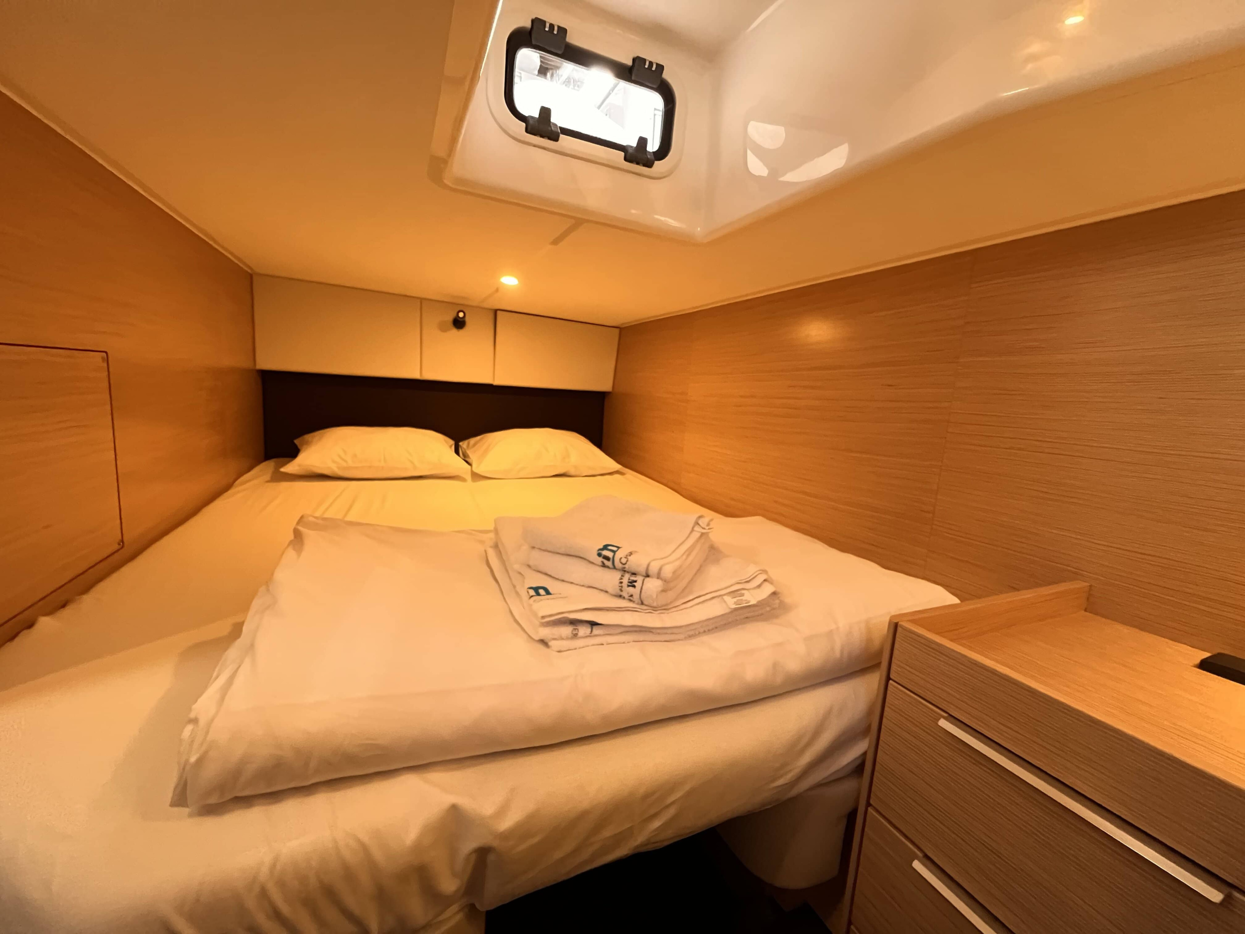 Bavaria 33 Sport HT — photo 16