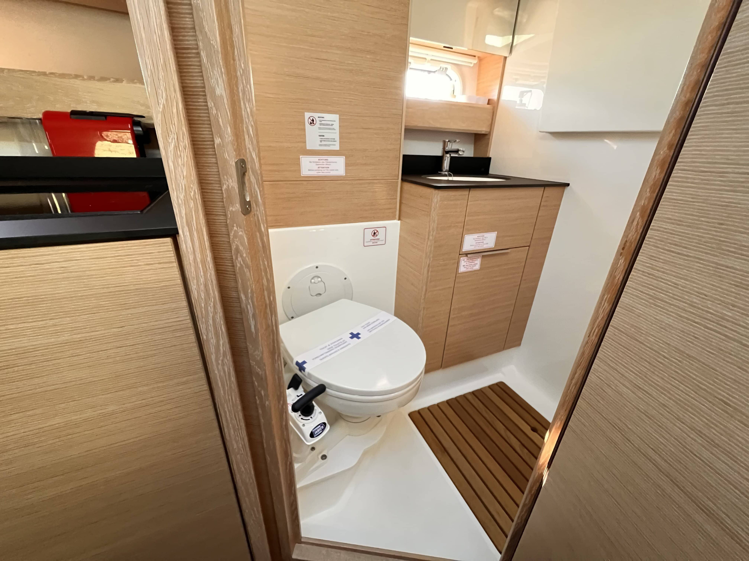 Bavaria 33 Sport HT — photo 18