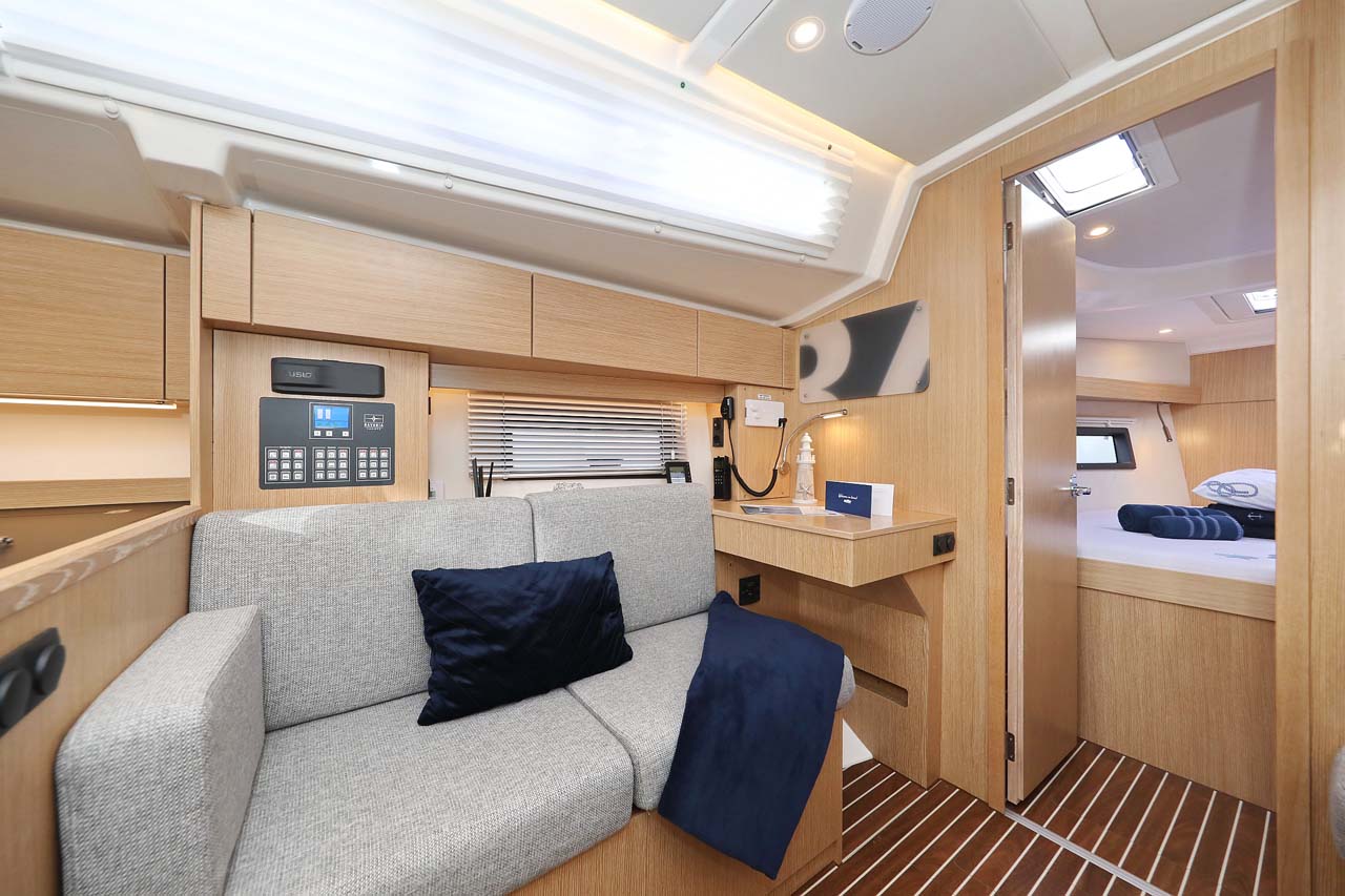 Bavaria C38 Style — photo 26