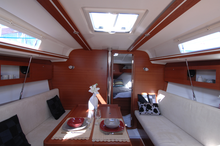 Dufour 335 GL — photo 27