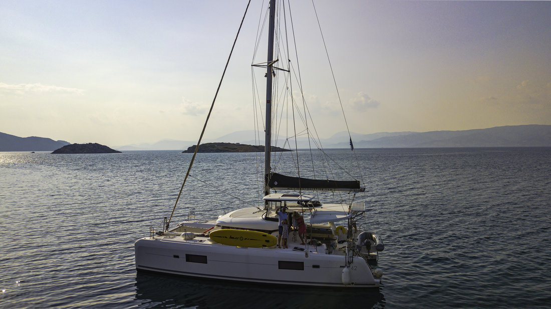 Lagoon 42 - 4 + 2 cab. — photo 5