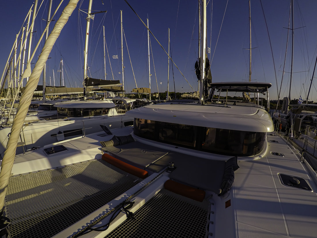 Lagoon 42 - 4 + 2 cab. — photo 6
